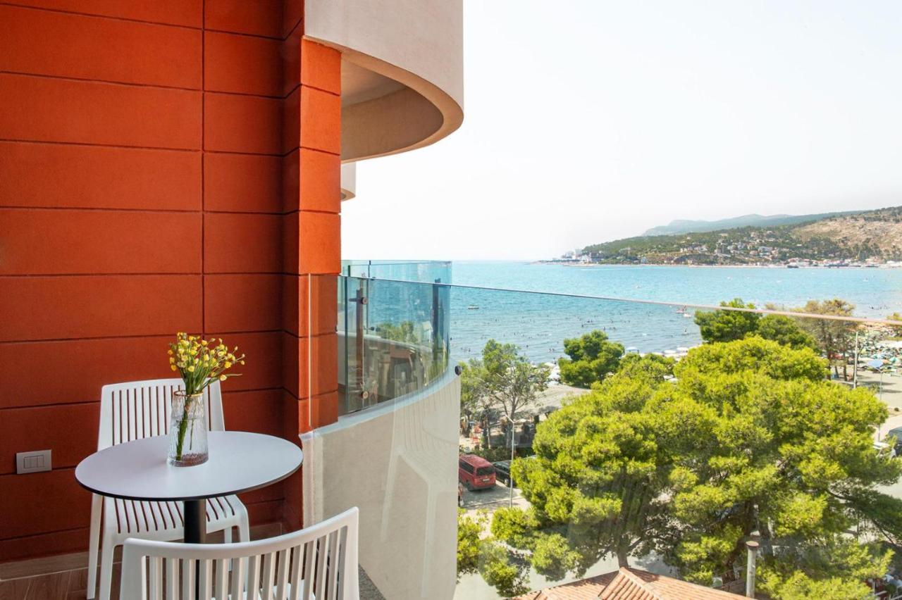 Amare Hotel Shëngjin Buitenkant foto