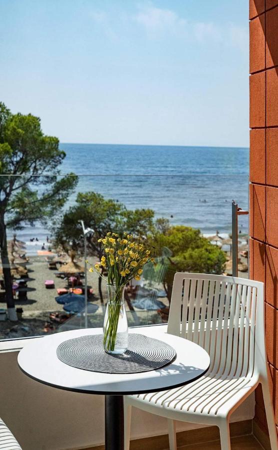 Amare Hotel Shëngjin Buitenkant foto