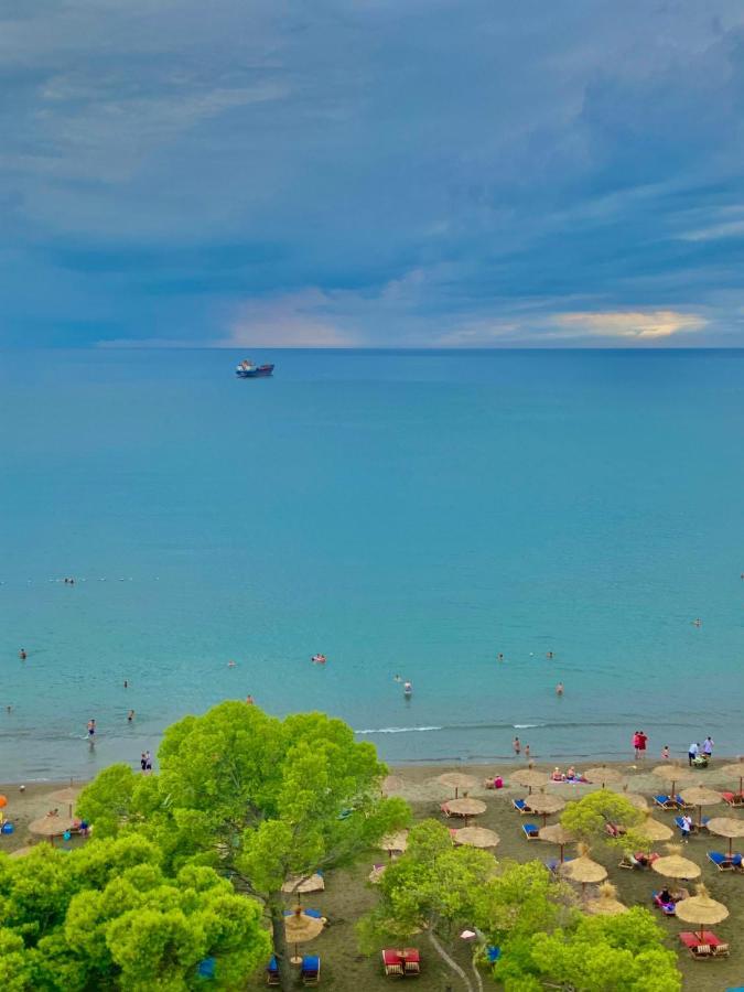 Amare Hotel Shëngjin Buitenkant foto